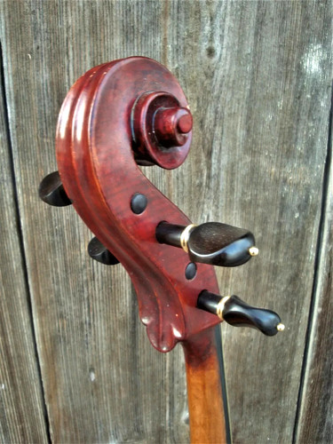 Cello datiert 1929 - ,
