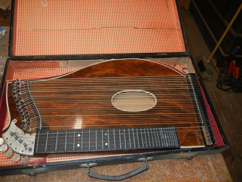 Altes saiteninstrument - saiteninstrument,