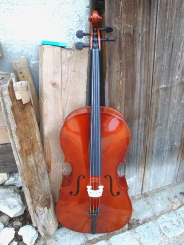 Cello stradiuarius crem - "a.,