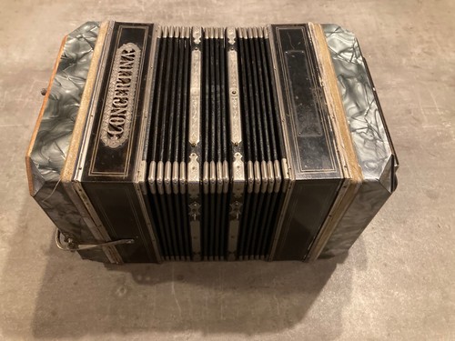 Konzertina concertina - konzertina,