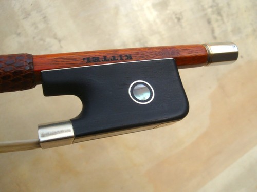 Cellobogen kittel cello - cellobogen, "kittel"